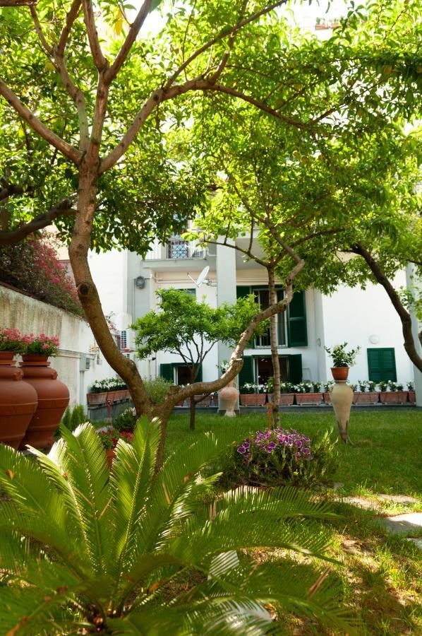 Апартаменты Casa Teresinella Garden Торре-Аннунциата Экстерьер фото