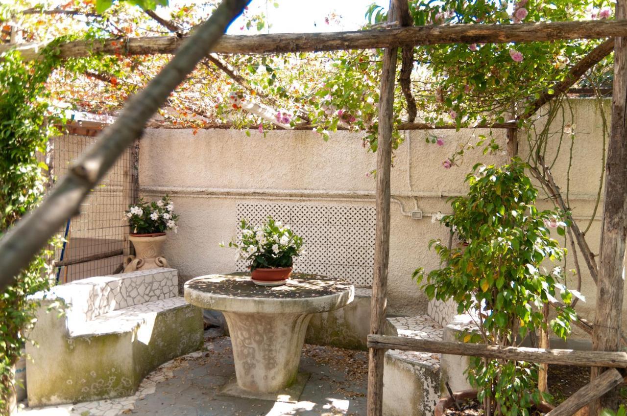 Апартаменты Casa Teresinella Garden Торре-Аннунциата Экстерьер фото